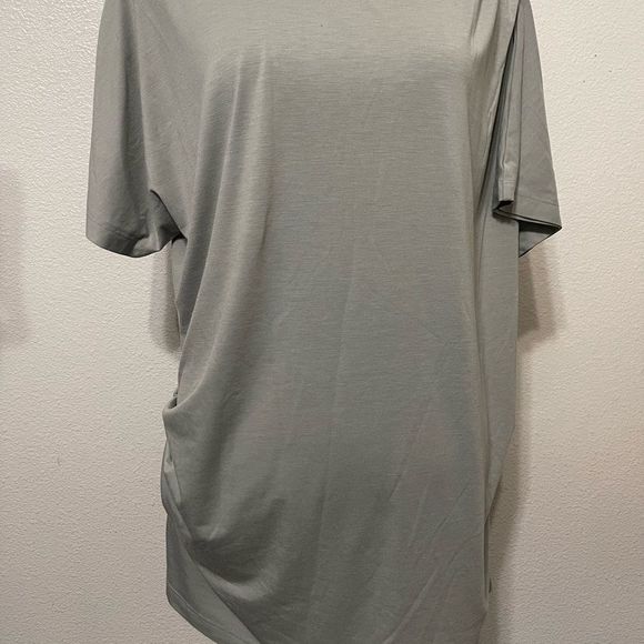 Athleta Tops - Athleta Womens Ruched Shoulder And Side Sz extra large